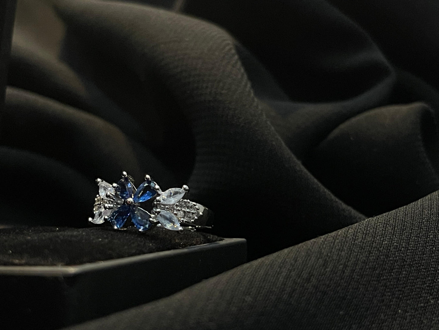 Women's Blue Diamond Silver Ring