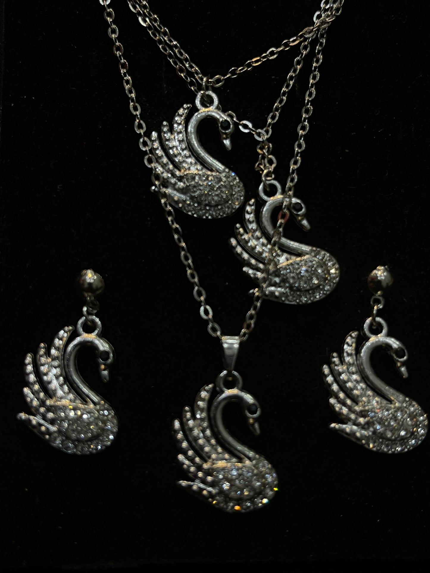 Women's Ducks Silver Necklace